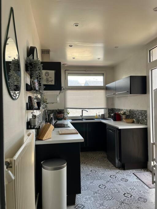 בריב-לה-גייארד Duplex De Charme En Centre Ville Avec Terrasse מראה חיצוני תמונה